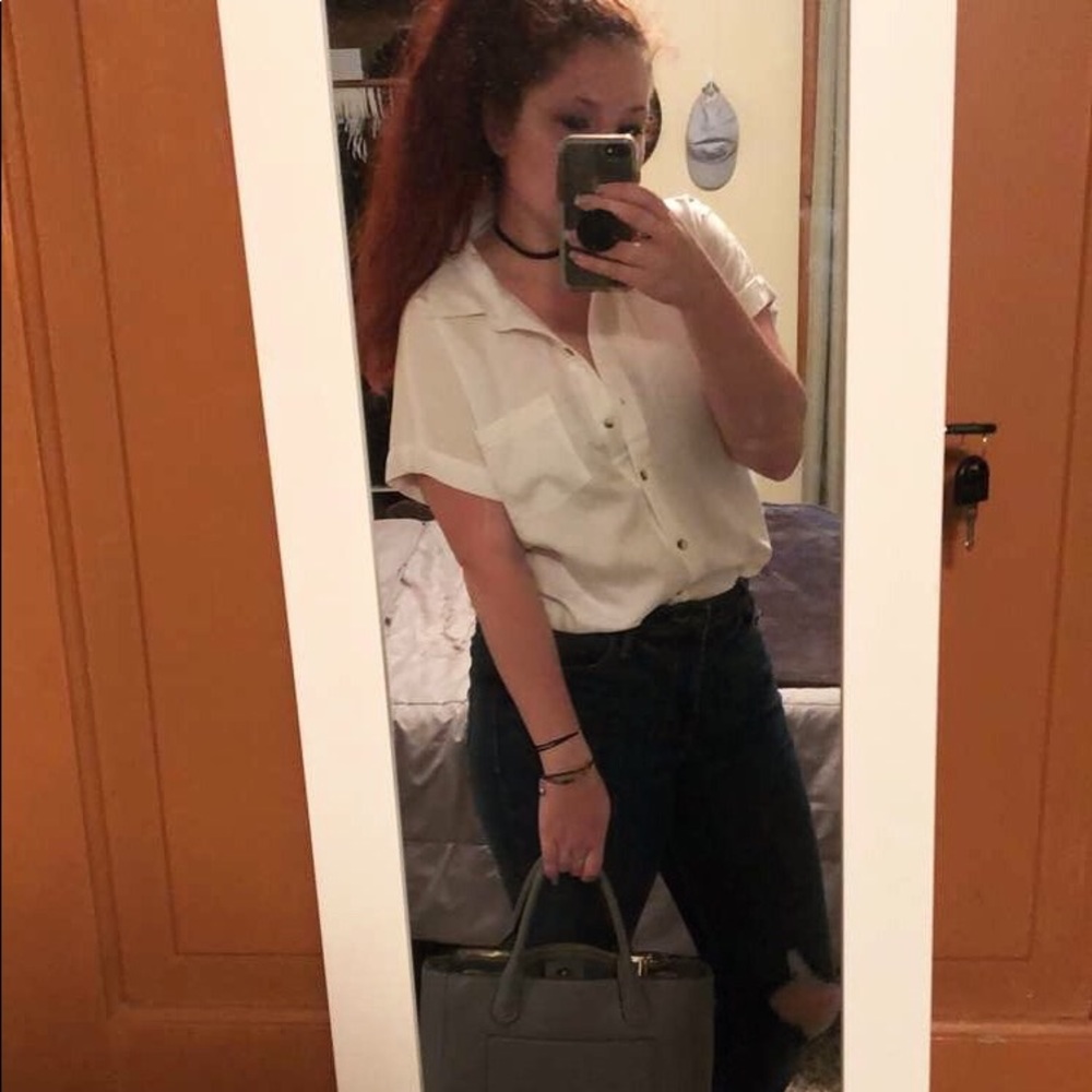 Meet your Posher, Sam - Picture 2 of 5